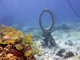 Sculpture in the MUSA IMG 3385